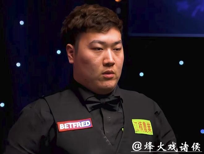 常冰玉遭遇8连击失去首冠，更新社交平台用7字总结，颜丙涛温暖回应